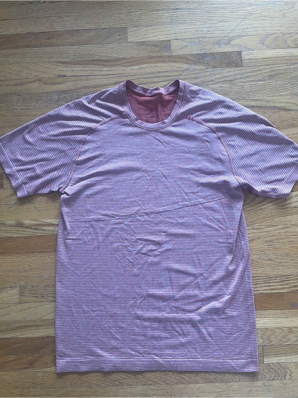 Lululemon Men’s Metal Vent Tech Stripe Shirt